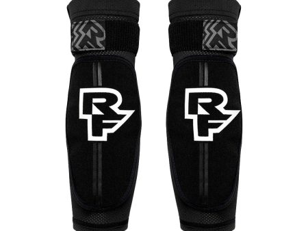 Elbow Guards Race Face Indy Stealth Hot on Sale