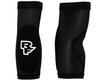 Elbow Guards Race Face Charge - Stealth Online Sale