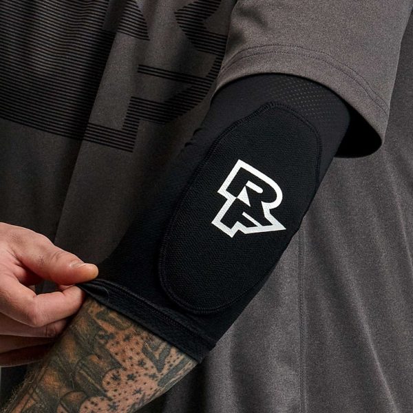 Elbow Guards Race Face Charge - Stealth Online Sale